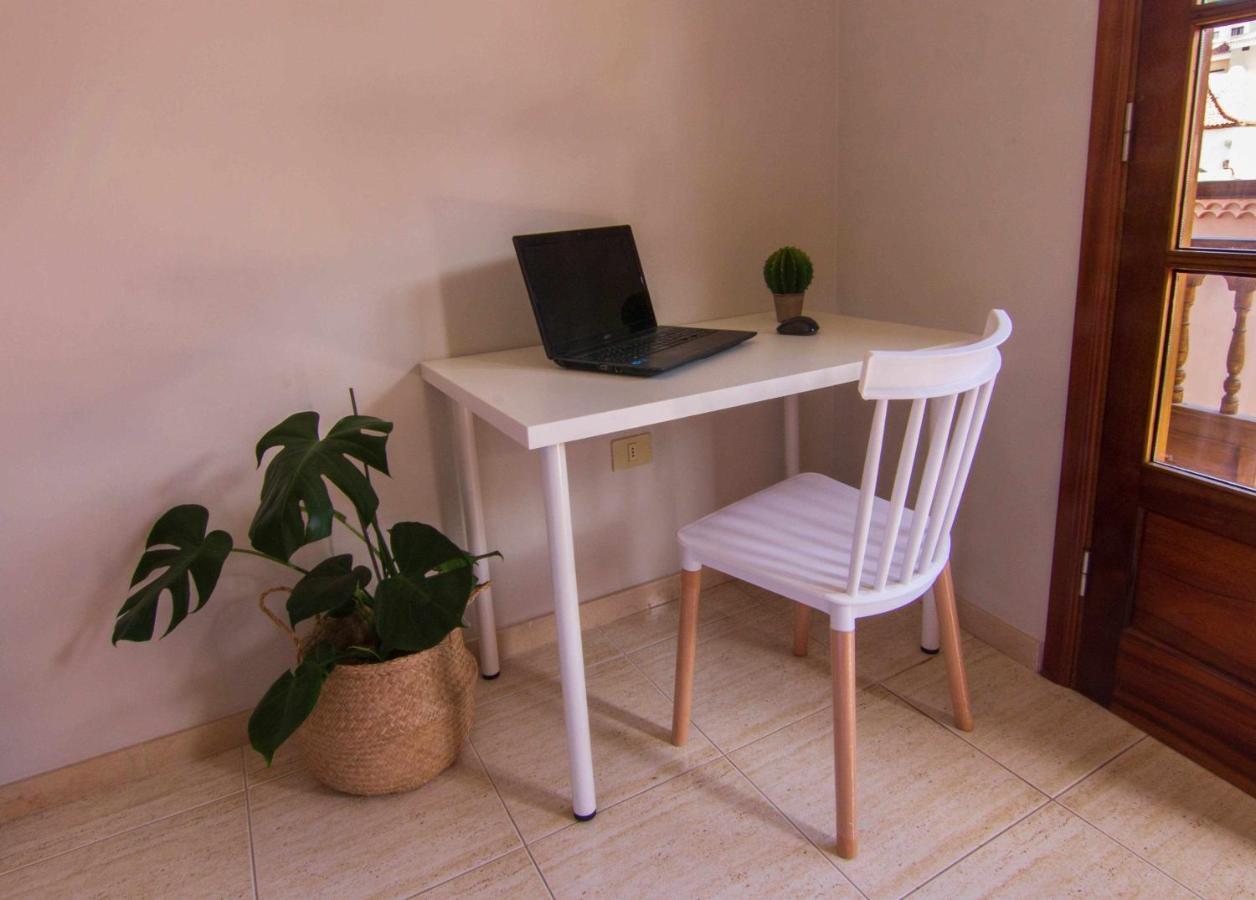 Cozy Family Apartment With 3 Bedrooms Puerto de la Cruz  Exteriör bild